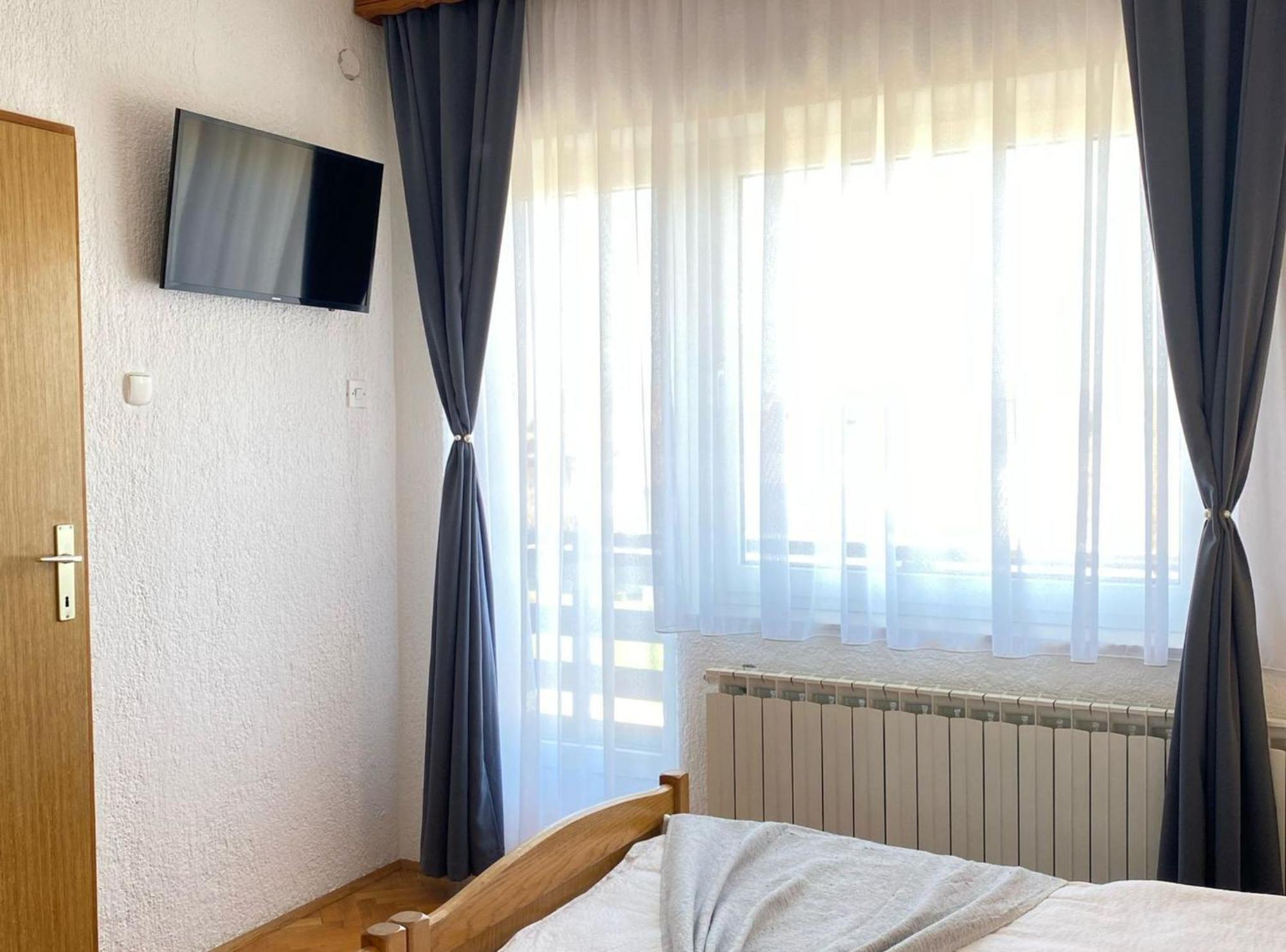 M&N Zafran Hotell Grabovac  Eksteriør bilde