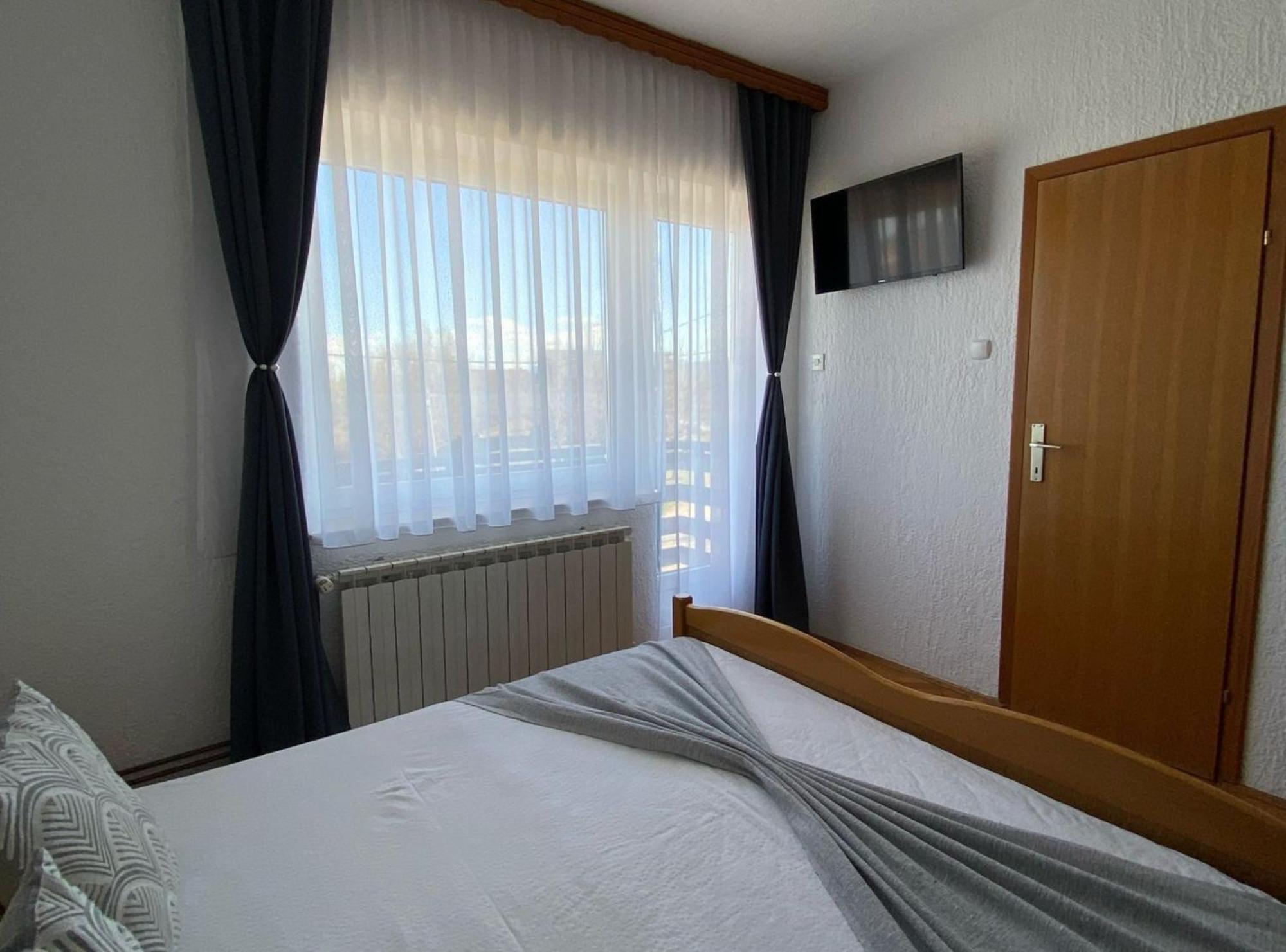 M&N Zafran Hotell Grabovac  Eksteriør bilde